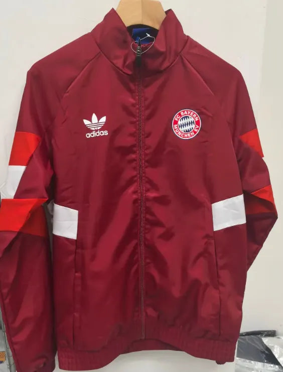 Bayern 2024/2025 windbreaker coat red