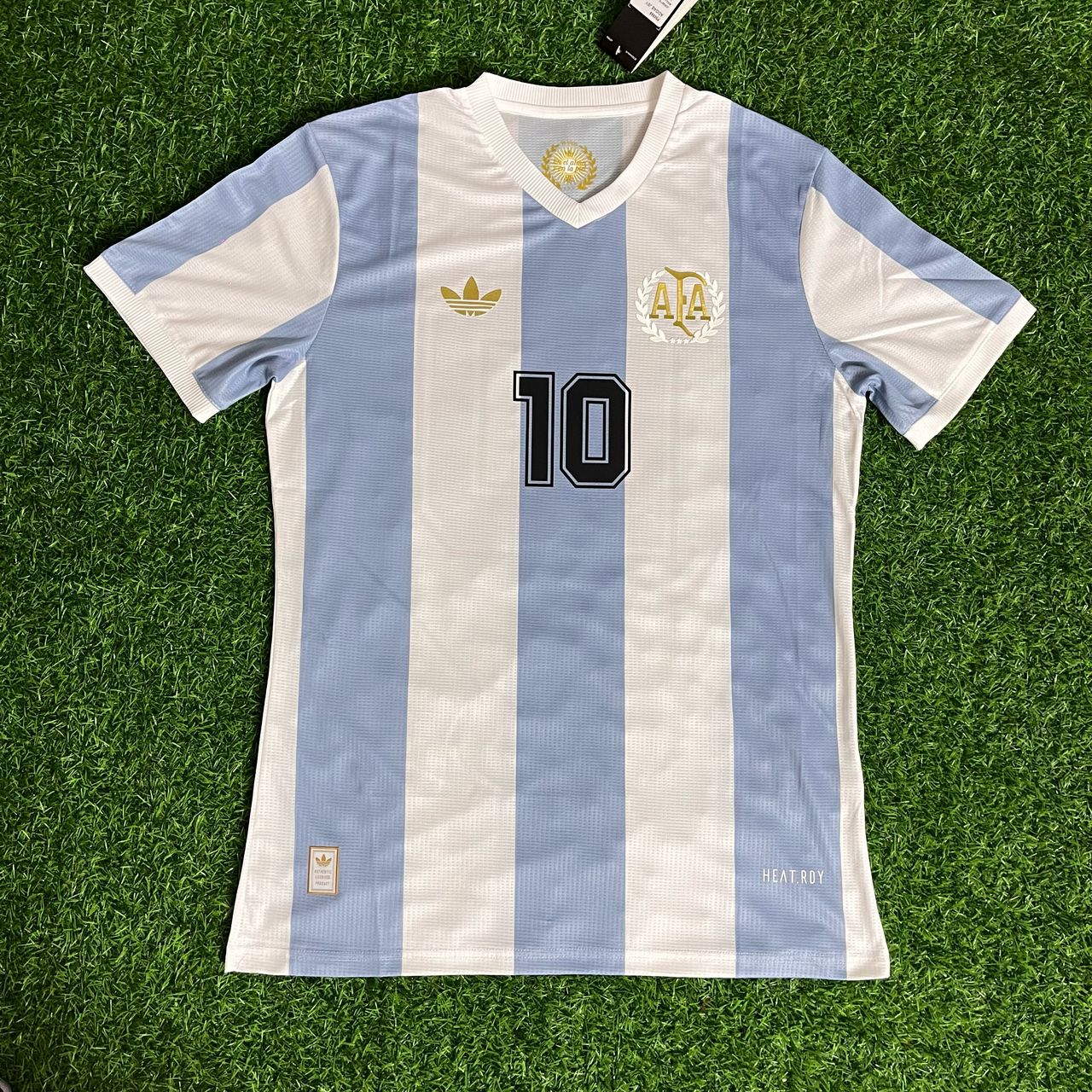 Argentina Legendary White Retro Jersey – Maradona #10